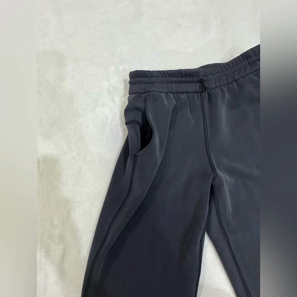 Lululemon Black Softstreme Perfectly Oversized Cropped Crew Set